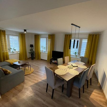 ウォムニツァApartament Monabergアパートメント エクステリア 写真
